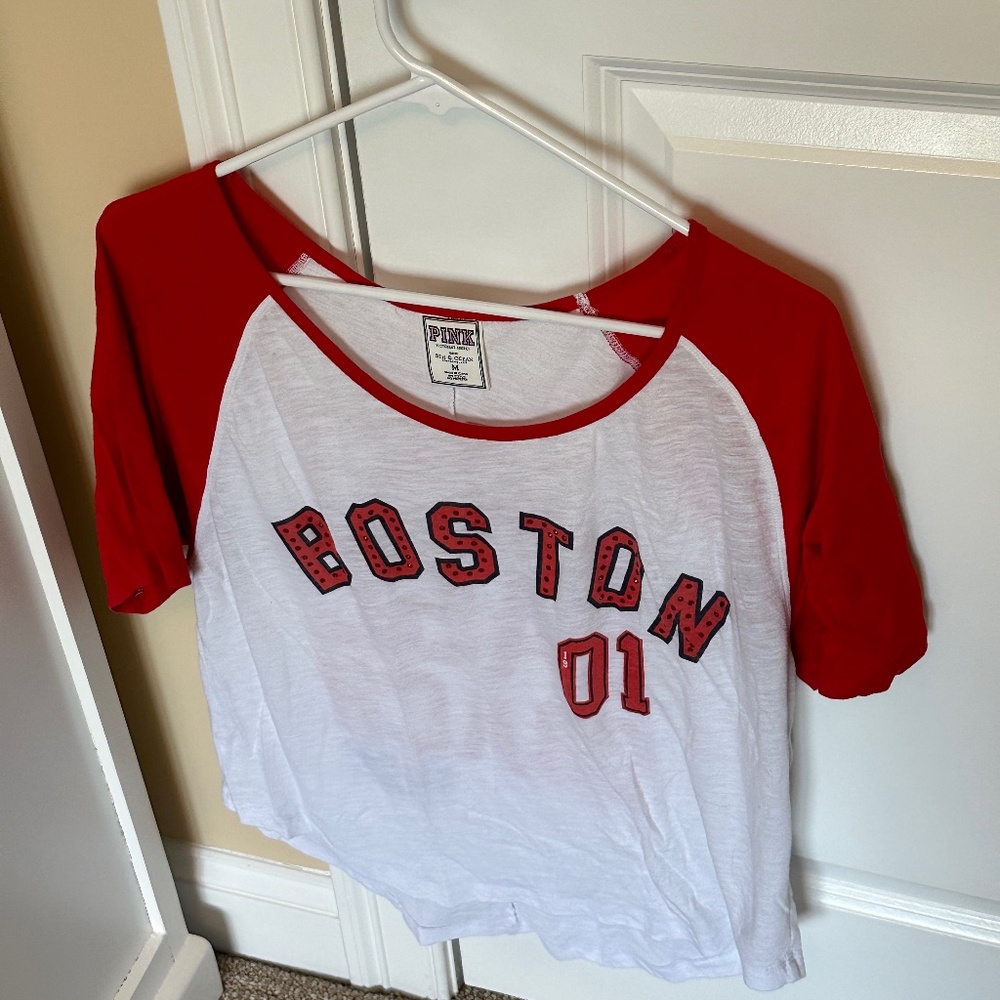 PINK Victoria’s Secret Boston baseball sleep shirt